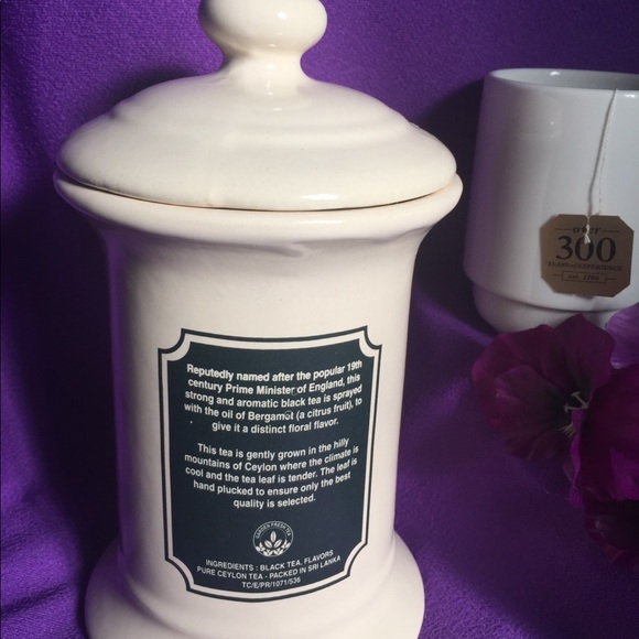 Vintage Earl Grey Collectible Ceramic Tea Jar - Picture 7 of 8